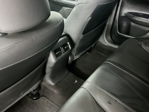 Used 2017 Honda Accord EX-L image 29