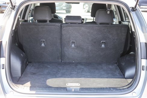 Used 2020 Kia Sportage LX image 25