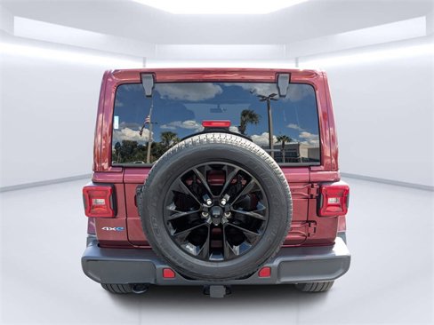 Used 2021 Jeep Wrangler Unlimited Sahara image 4