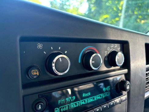 Used 2020 Chevrolet Express 2500 Extended w/ Driver Convenience Package image 16