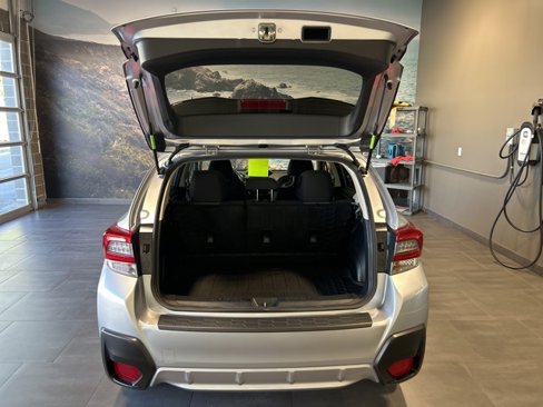 Used 2022 Subaru Crosstrek 2.0i Premium w/ Moonroof Package image 26