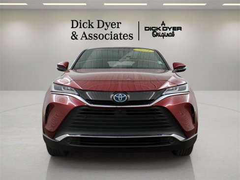 Used 2021 Toyota Venza XLE image 8