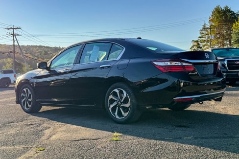 Used 2017 Honda Accord EX image 4