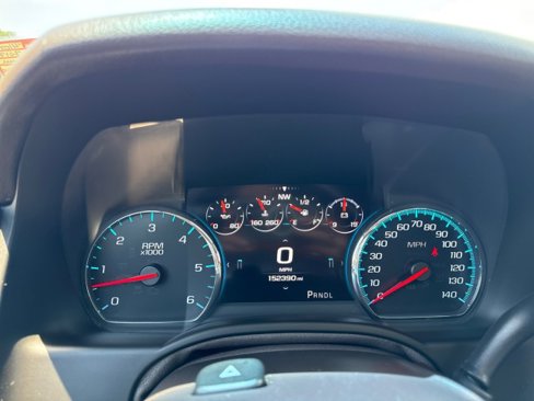 Used 2017 Chevrolet Suburban Premier image 33