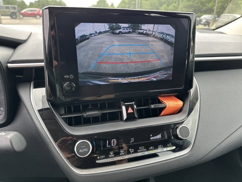 Used 2023 Toyota Corolla LE image 27