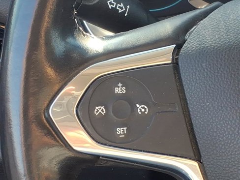 Used 2019 Chevrolet Traverse LT image 14