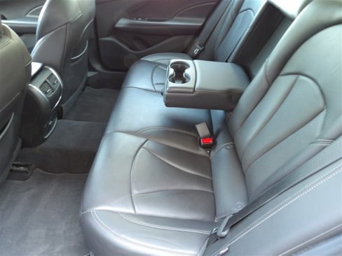 Used 2017 Buick LaCrosse Essence image 24