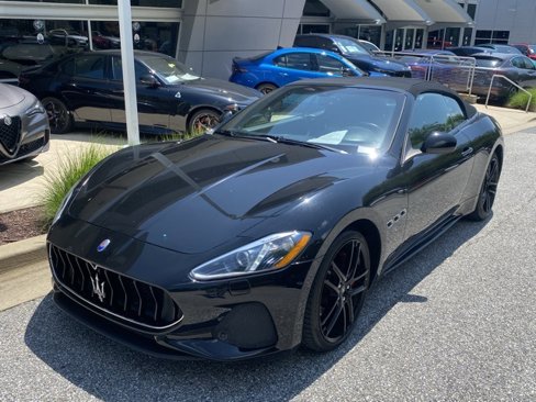 Used 2018 Maserati GranTurismo Sport image 2