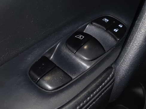 Used 2020 Nissan Rogue S w/ Special Edition Package image 27
