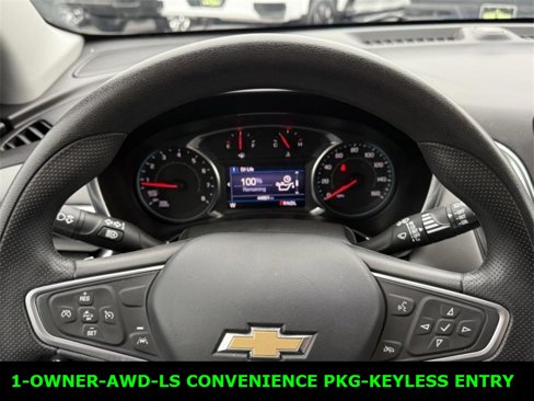 Used 2022 Chevrolet Equinox LS w/ LS Convenience Package image 16