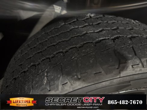 Used 2021 Jeep Grand Cherokee Freedom Edition image 9