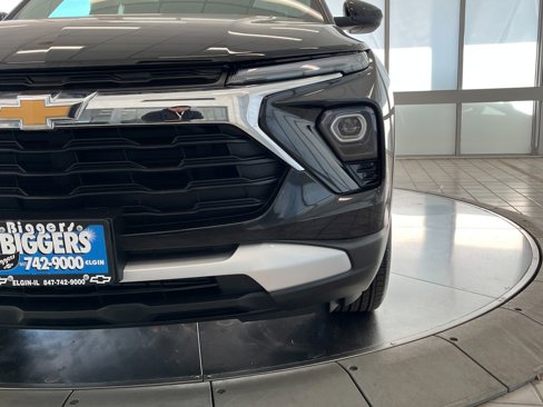 Certified 2024 Chevrolet TrailBlazer LT w/ Convenience Package image 11