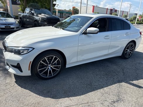 Used 2020 BMW 330i Sedan image 10