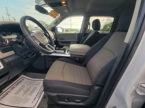 Used 2011 RAM 1500 Classic SLT image 11