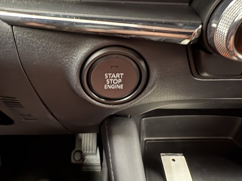 Used 2022 MAZDA MAZDA3 s image 14