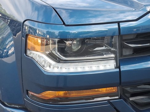Used 2019 Chevrolet Silverado 1500 LT w/ All Star Edition image 9