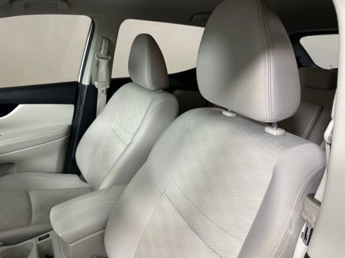 Used 2017 Nissan Rogue Sport SV w/ SV Premium Package image 9