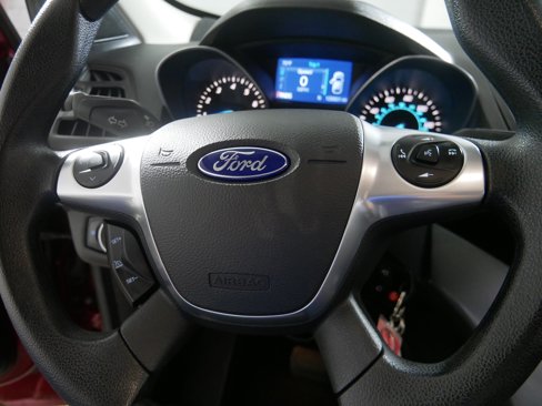 Used 2015 Ford Escape SE image 25