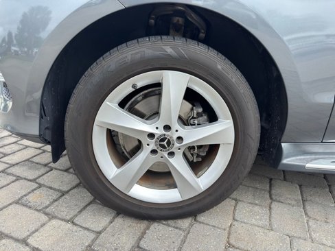 Used 2018 Mercedes-Benz GLE 350 image 13