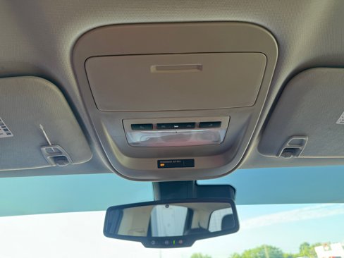 Used 2018 GMC Canyon SLT w/ Driver Alert Package image 23