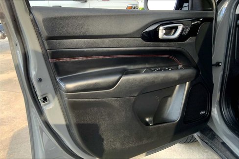 Certified 2022 Jeep Compass Trailhawk w/ Trailhawk Elite Group image 21