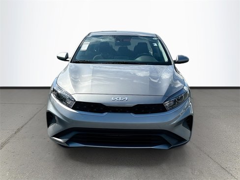 Certified 2023 Kia Forte LXS image 2