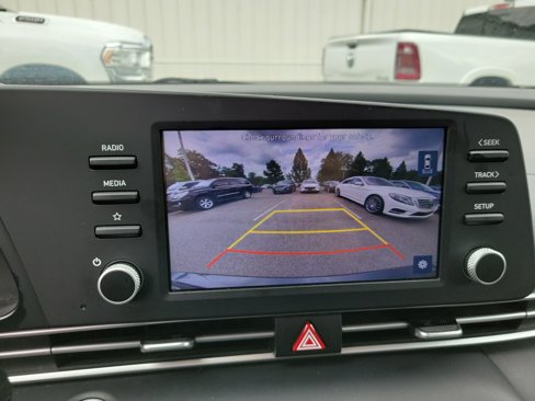 Used 2021 Hyundai Elantra SEL w/ Cargo Package image 20