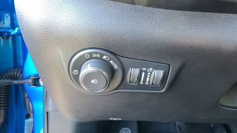 New 2025 Jeep Compass Limited image 15