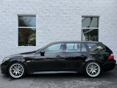 Used 2008 BMW 535xi Wagon image 4