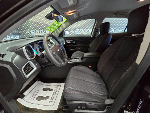 Used 2017 Chevrolet Equinox LS image 17