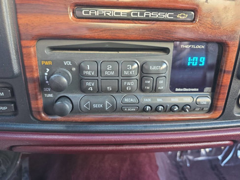 Used 1996 Chevrolet Impala SS image 26