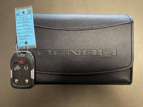 Used 2021 GMC Sierra 3500 Denali w/ Denali Ultimate Package image 28