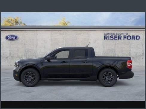 New 2025 Ford Maverick XLT image 3