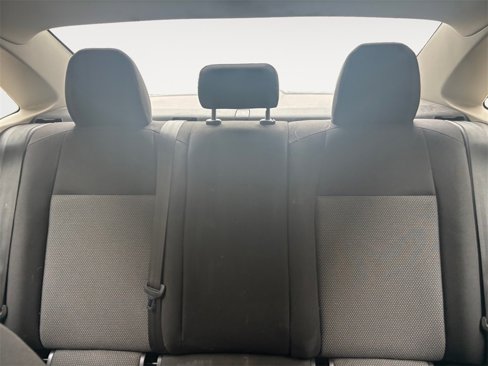Used 2019 Volkswagen Jetta S image 12