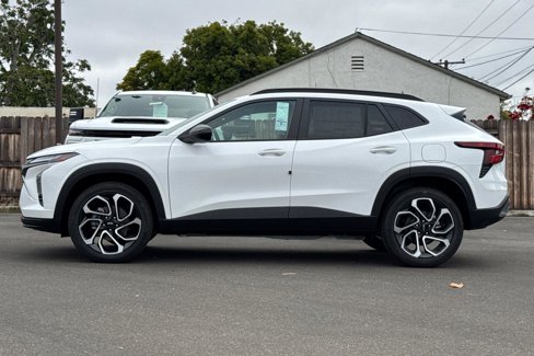 New 2025 Chevrolet Trax RS w/ Driver Confidence Package image 10