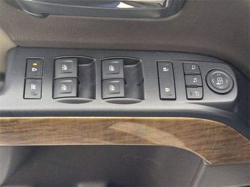 Used 2015 Chevrolet Silverado 1500 LTZ w/ LTZ Plus Package image 12