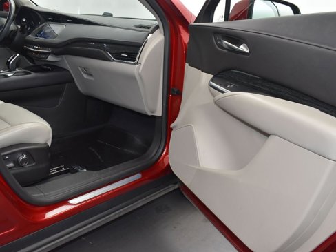 Used 2021 Cadillac XT4 Premium Luxury image 20