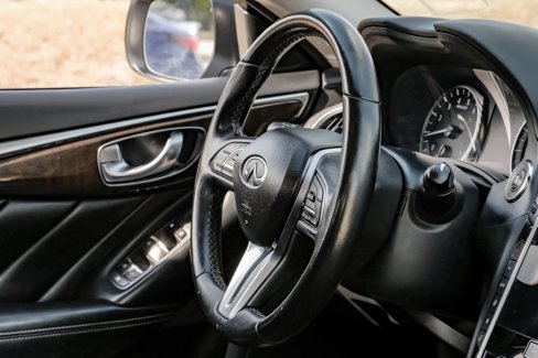 Used 2018 INFINITI Q50 Luxe image 17