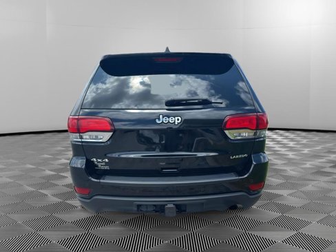 Used 2021 Jeep Grand Cherokee Laredo X image 7