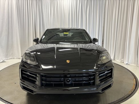 New 2026 Porsche Cayenne Coupe image 7