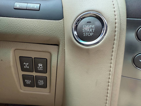 Used 2009 Lexus LX 570 4WD image 33