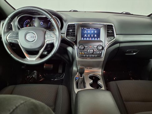 Used 2019 Jeep Grand Cherokee Laredo image 13