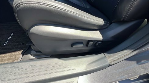 Used 2021 Subaru Outback Limited image 22