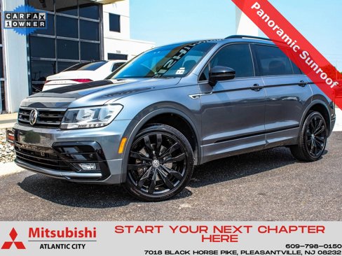 Used 2021 Volkswagen Tiguan SE R-Line image 1