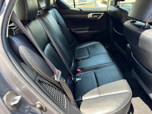 Used 2015 Lexus CT 200h image 16