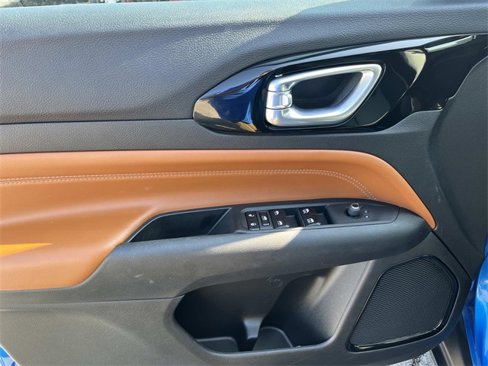 Certified 2024 Jeep Compass Limited image 26