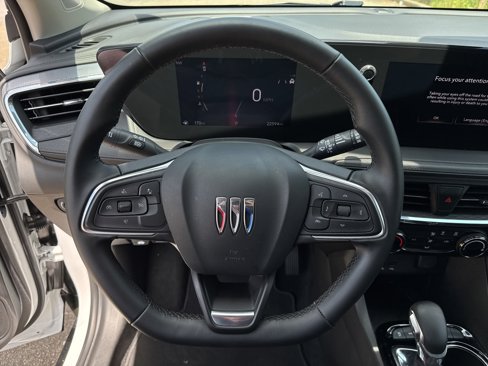 Used 2024 Buick Encore GX Sport Touring image 23