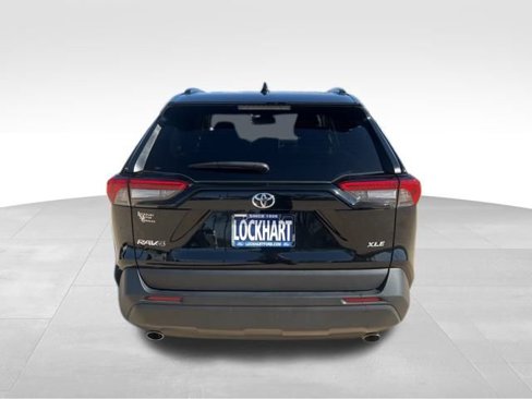 Used 2024 Toyota RAV4 XLE image 6