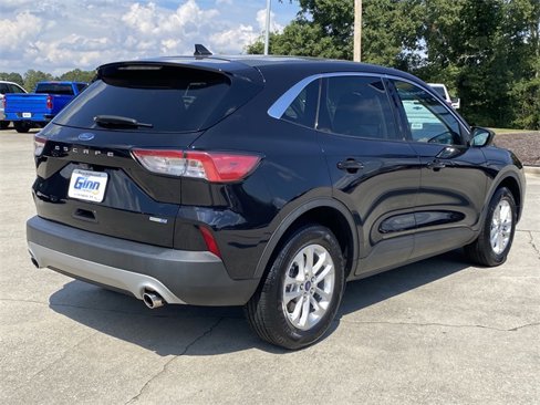 Used 2020 Ford Escape SE image 5