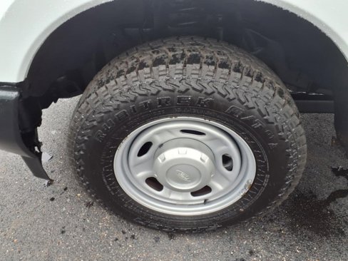 Used 2019 Ford F250 XL w/ Power Equipment Group image 29